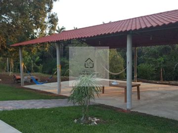 TERRENO EN VENTA  A ORILLA DEL RIO EL TEJAR VER.