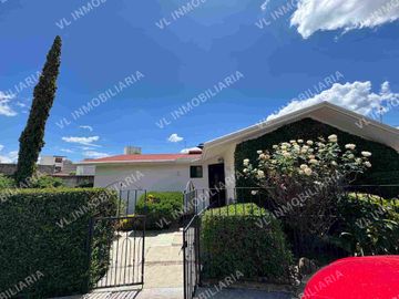 CASA DE UNA PLANTA EN VENTA VILLAS DE IRAPUATO EN CLOSTER