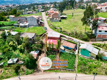 AMPLIA PROPIEDAD CON CASA DE VENTA, Sector Miraflores C1300