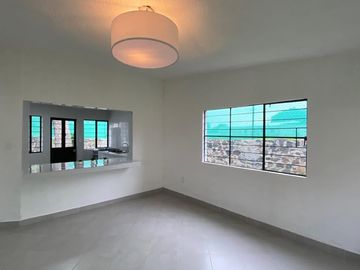 VENDO BONITA CASA CON ALBERCA EN TETELCINGO CUAUTLA MORELOS
