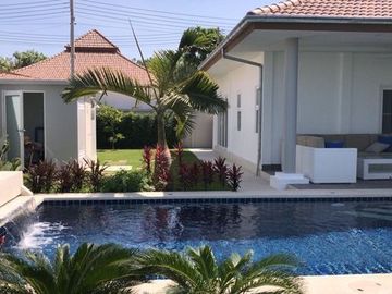 83610 - ขายวิลล่าส่วนตัวสไตลล์ โมเดิร์นแบบ luxury ที่มาพร้อมกับความสุขสบายครบวงจร ด้าน สาธารณูปโภคครบครัน ที่สามารถเติมเต็มได้ ในทุกตารางนิ้ว