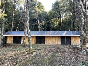 Z O N A S U R . C L En venta Sitio con bodega. Villarrica.