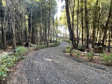 Z O N A S U R . C L En venta Sitio con bodega. Villarrica.