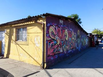 Casa 3 dormitorios/1 Baño, Pasaje Las Acacias con Cinco de Abril, Estación Central