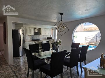 HERMOSA CASA EN VENTA CON ALBERCA EN TIZAYUCA, SE ACEPTA PERMUTA por CASA EN ZONA PLATEADA o SAN JAVIER