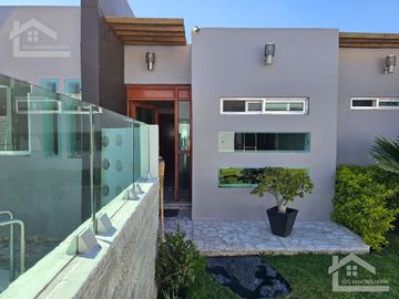 HERMOSA CASA EN VENTA CON ALBERCA EN TIZAYUCA, SE ACEPTA PERMUTA por CASA EN ZONA PLATEADA o SAN JAVIER