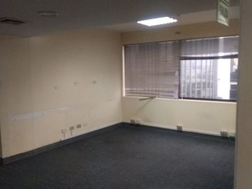 Alquiler de amplia Oficina de 386mt2 en 3 piso de edificio mixto en san isidro