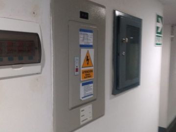 Alquiler de amplia Oficina de 386mt2 en 3 piso de edificio mixto en san isidro