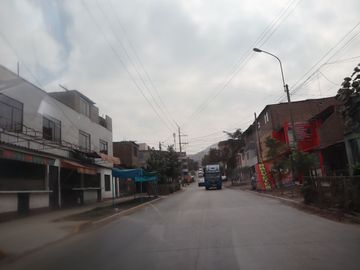 SE VENDE CASA COMO TERRENO