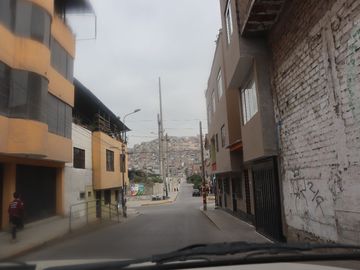 SE VENDE CASA COMO TERRENO