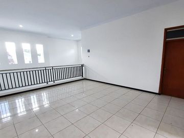 Rumah Dijual 2 Lantai di Kudus Dekat Kampus IAIN Kudus