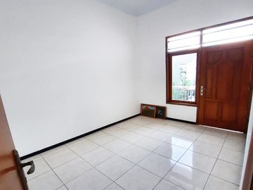 Rumah Dijual 2 Lantai di Kudus Dekat Kampus IAIN Kudus