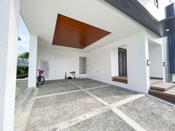 Brand-New Majestic 4-Bedroom House in Silang