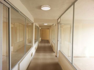 Oficina en Venta Calderon