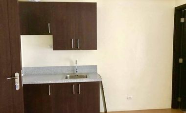 Rent to own condo for sale in Makati Fast move in upto 15% discount 1 bedroom 25 sqm 10% down payment  along edsa near glorietta, greenbelt,makati med