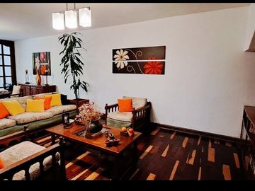 OCASIÓN SE VENDE LINDA CASA EN CHORRILLOS