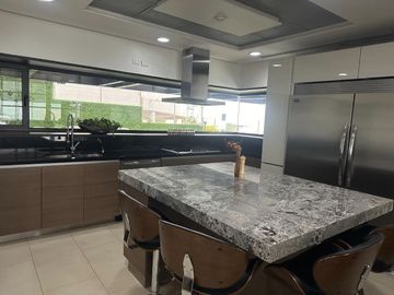 DEPARTAMENTO EN VENTA EN PRIVANZAS VALLE OTE