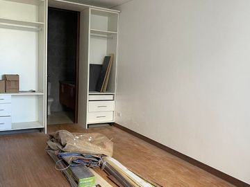 NEW BUILT HOUSE FOR SALE LOCATED IN A PRIME SUBDIVISION NEAR MAJOR ESTABLISHMENENTS