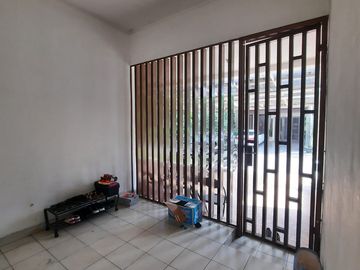 Rumah Minimalis di Discovery Conserva Bintaro 13096-DM 0811189----