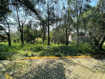 Venta de Terreno En Fraccionamiento Ecológico Con Casa Club En Xochimilco