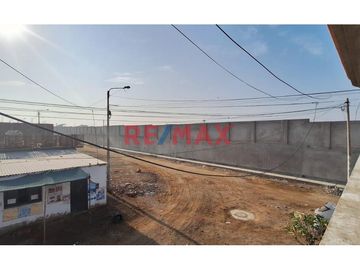 Casa En Esquina Av. Tupac Amaru 310 M2 Cp El Milagro ID 1091920