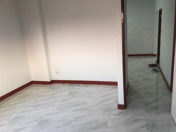 Newly built house and land for sale, next to the main chedi, Mae Krua, Chiang Mai-Phrao. Mae Faek Mai Subdistrict, San Sai District, Chiang Mai Provin