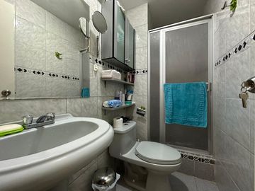 DEPARTAMENTO EN VENTA - MAGDALENA PRIMER PISO + COCHERA - AREA TOTAL 124 MTS