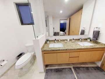Departamento con vista al mar, alberca infinity y area de asador, spa y gimnasio, venta en Cabo San Lucas.