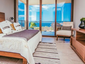 Departamento con vista al mar, alberca infinity y area de asador, spa y gimnasio, venta en Cabo San Lucas.