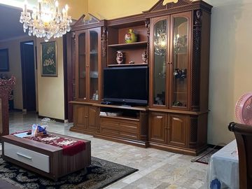 Rumah 2 Lantai 6 Kamar Siap Huni di Bintaro Sektor 3, Komplek Camar Bintaro