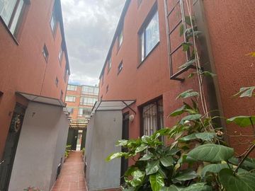 CASA EN VILLEMAR FONTIBON