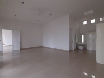 Rumah Super Luas Area Puri Mutiara, 250 Meter Ke Jalan Raya Utama