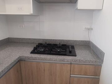 ALQUILER DE DEPARTAMENTO EN EXTRENO DE 2 DORMITORIOS EN EDIFICIO ON APARTMENT A UN PASO DE SAN ISIDRO