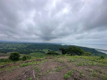 terreno de venta en jama manabí