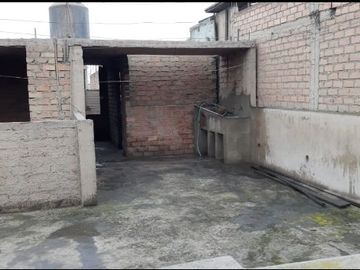 Casa en Venta frente a Parque en Carabayllo