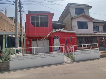 Casa en Venta frente a Parque en Carabayllo