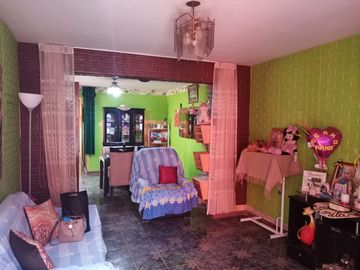 Casa en Venta frente a Parque en Carabayllo