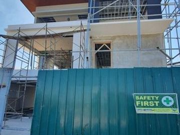 5BR Modern House for Sale at Mondia, Nuvali City