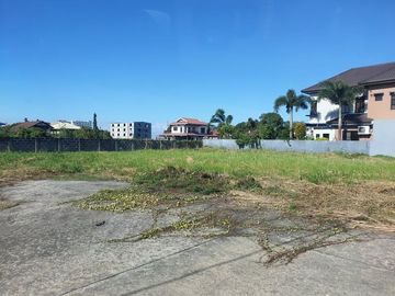 Evo city Kawit Cavite Lot for sale