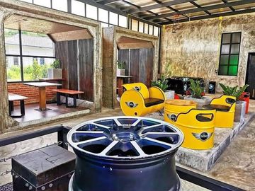 ขายที่ดินพร้อม บ้าน & ร้านสไตล์ลอฟท์ The Jungle Bar & Café โซนทุ่งทานตะวัน เขาจีนแล เมืองลพบุรี