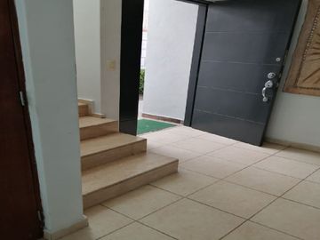 CASA EN VENTA EN FRACCIONAMIENTO BONANZA METEPEC