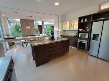 Country Living Just 15 Minutes From Medellin, Exclusive Community Near Mall Indiana