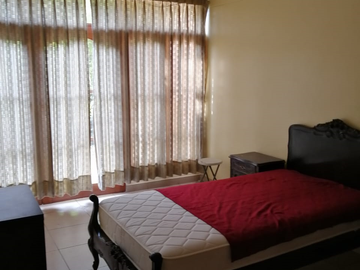 VENTA CASA CHACLACAYO CERCA A LA PLAZA PRINCIPAL