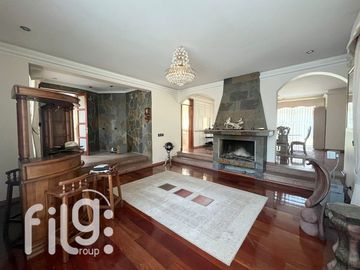 OPORTUNIDAD VENDO GRAN CASA VIÑA DE MAR 10 DORM, 7 BAÑOS, ESTAC.,BOD.