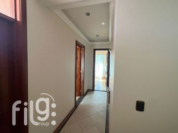 OPORTUNIDAD VENDO GRAN CASA VIÑA DE MAR 10 DORM, 7 BAÑOS, ESTAC.,BOD.