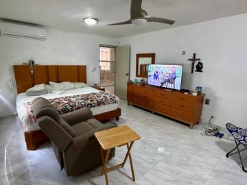 RESIDENCIA IDEAL PARA OFICINAS CORPORATIVAS U HOGAR COL ITZIMNA/MEXICO
