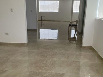 HERMOSA CASA DE ESTRENO EN URB. EL PALACIO 1, SACHACA