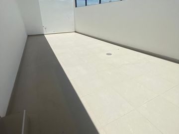 HERMOSA CASA DE ESTRENO EN URB. EL PALACIO 1, SACHACA