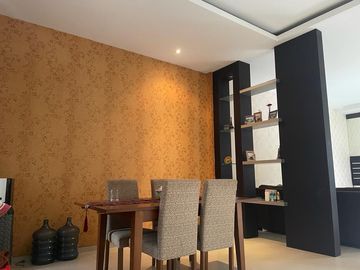 Rumah Fully Furnished 2 Lantai di Menteng Bintaro 11882OM 0811111----