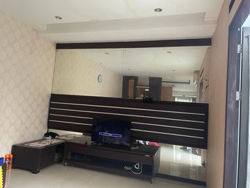 Rumah Fully Furnished 2 Lantai di Menteng Bintaro 11882OM 0811111----